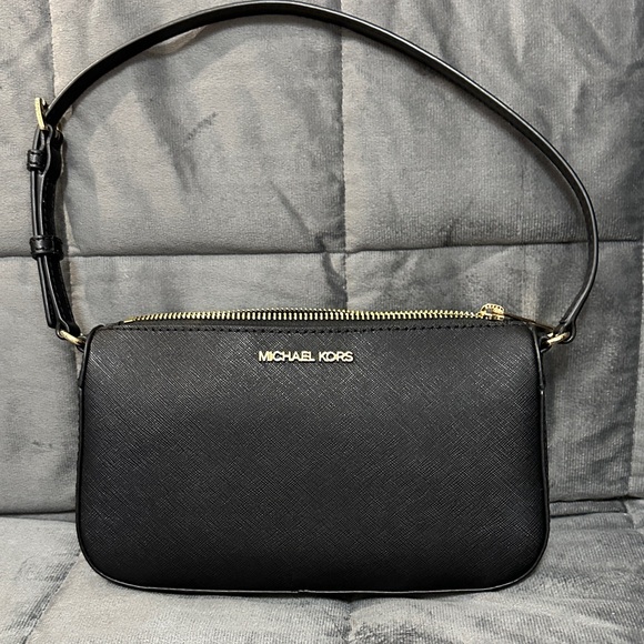Michael Kors Black Shoulder Bag - Picture 1 of 9